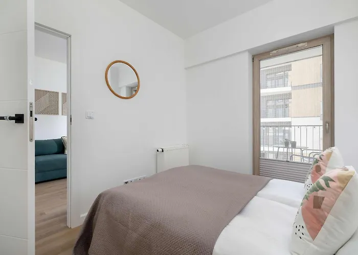 Apartamento Bright Near The Center Of With Parking By Renters